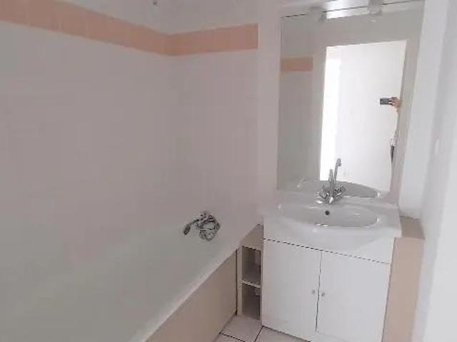 Appartement à louer 3 pièces 64.59m²