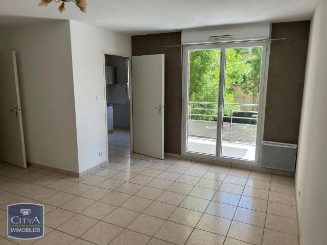 Appartement à louer 3 pièces 64m²