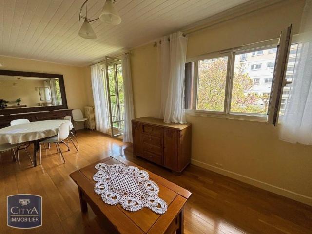 Appartement à louer 3 pièces 65.35m²