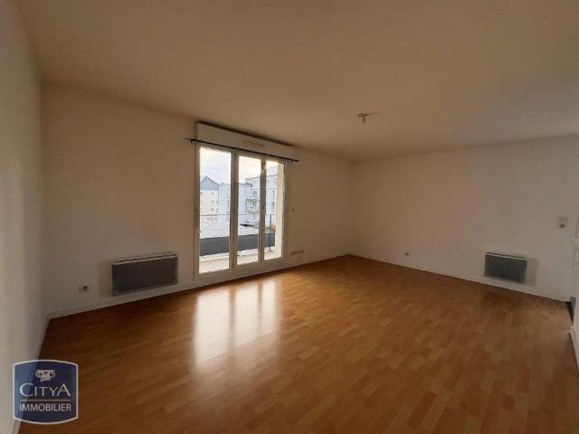 Appartement à louer 3 pièces 65.61m²