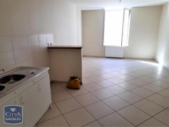 Appartement à louer 3 pièces 65.75m²