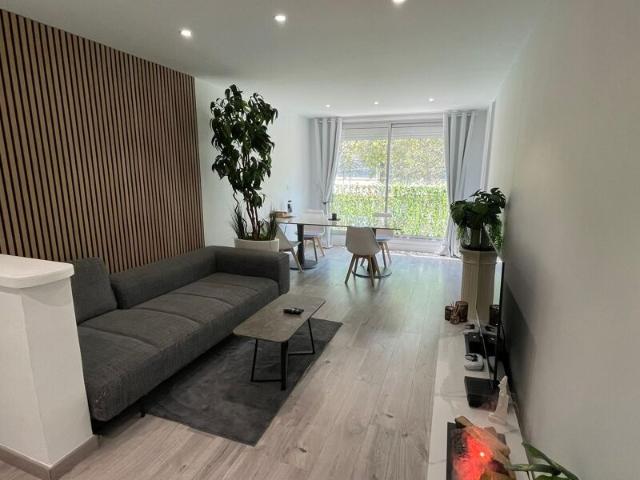 Appartement à louer 3 pièces • 65,78 m2 Marseille 13