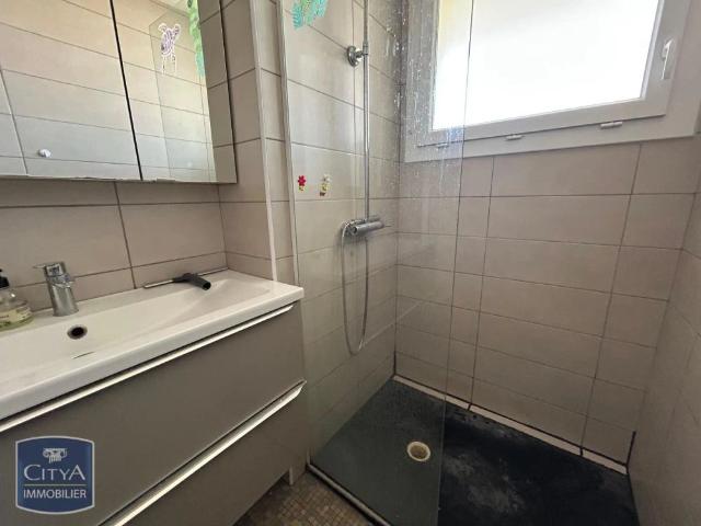 Appartement à louer 3 pièces 65.82m²