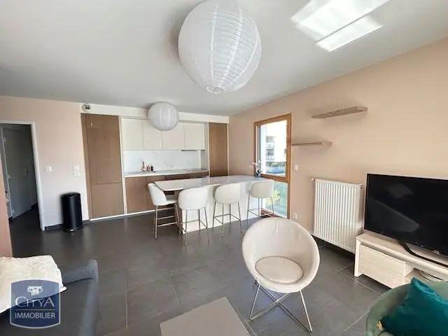 Appartement à louer 3 pièces 65.95m²