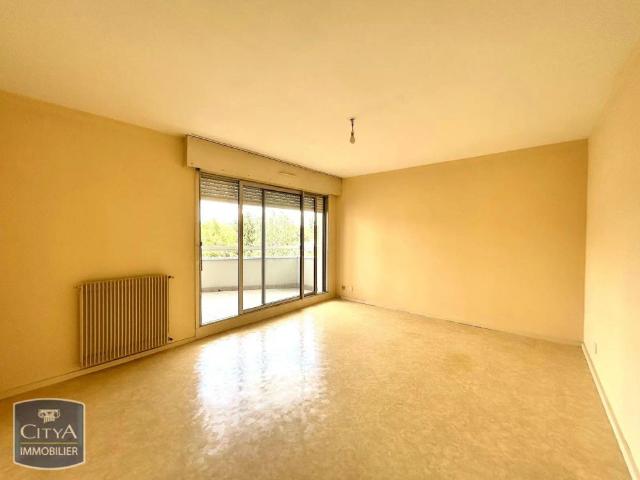Appartement à louer 3 pièces 65.97m²