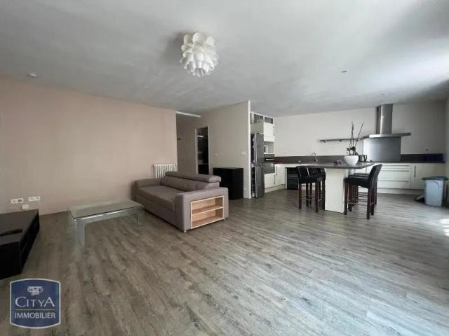 Appartement à louer 3 pièces 65m²