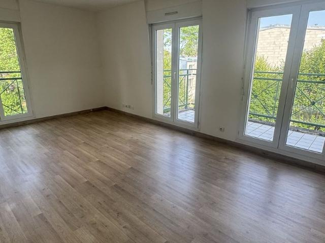 Appartement à louer 3 pièces • 66,10 m2 Fontainebleau