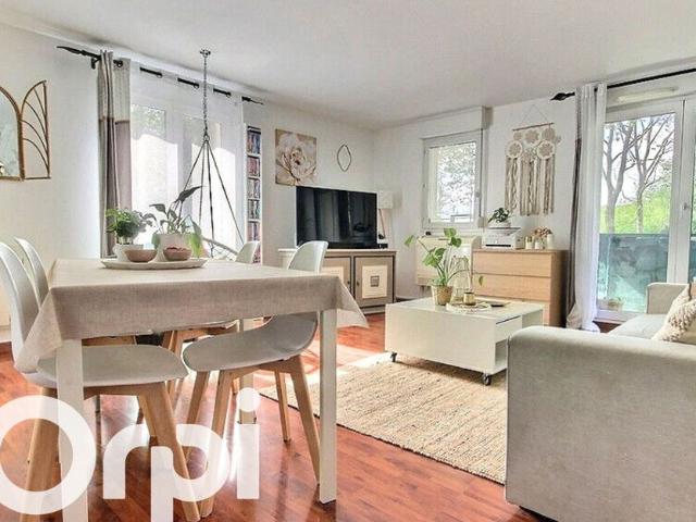 Appartement à louer 3 pièces • 66,21 m2 Trappes