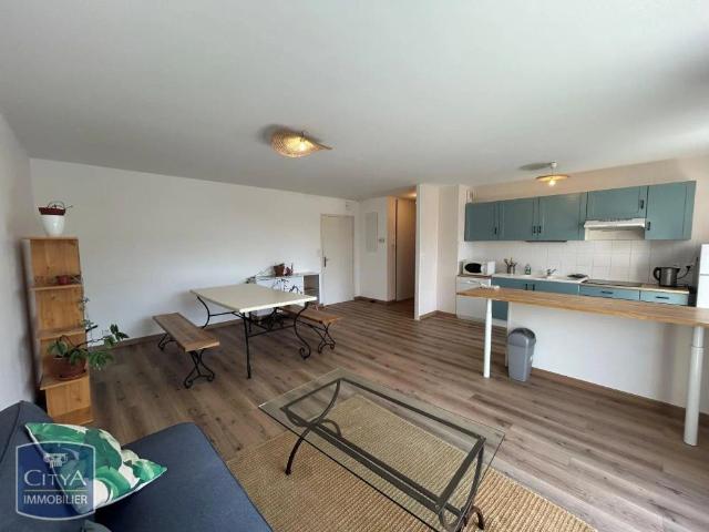 Appartement à louer 3 pièces 66.75m²