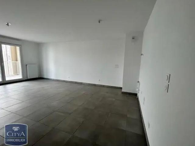 Appartement à louer 3 pièces 66.76m²
