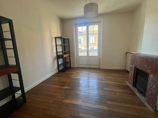 Appartement à louer 3 pièces • 67 m2 Limoges