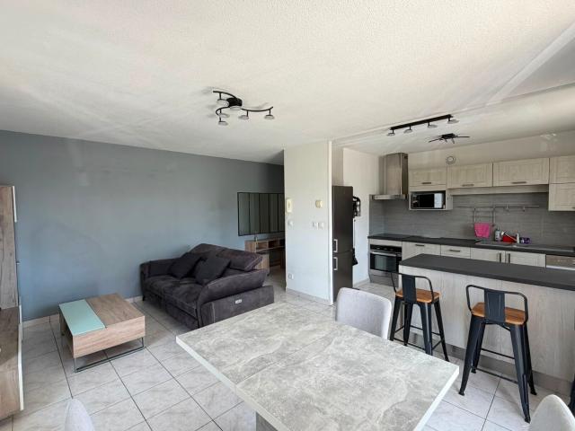 Appartement à louer 3 pièces 67 m