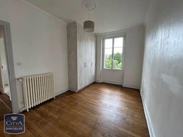 Appartement à louer 3 pièces 67.56m²