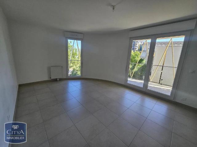 Appartement à louer 3 pièces 67.8m²