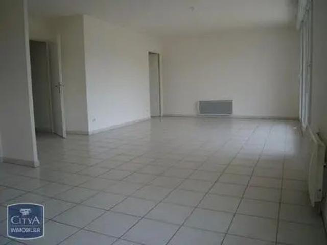 Appartement à louer 3 pièces 67.8m²