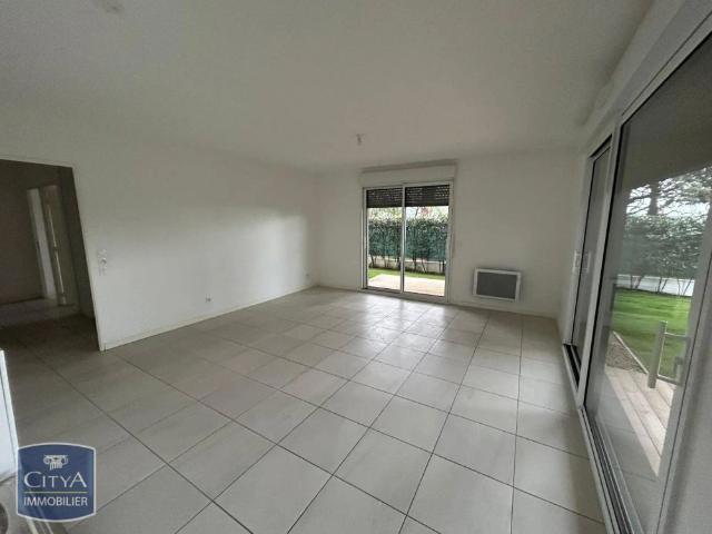 Appartement à louer 3 pièces 67.96m²