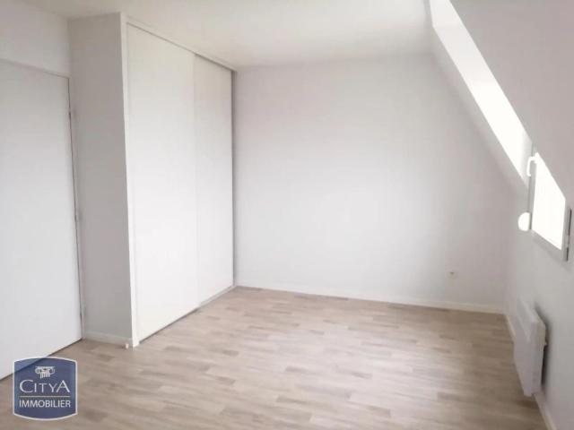 Appartement à louer 3 pièces 67.93m²