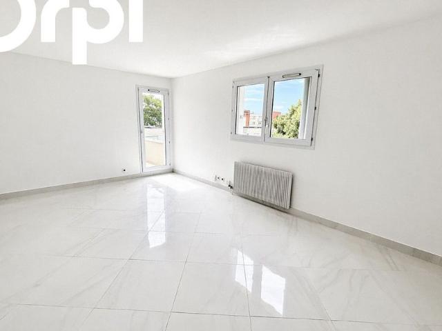 Appartement à louer 3 pièces • 68,69 m2 Élancourt