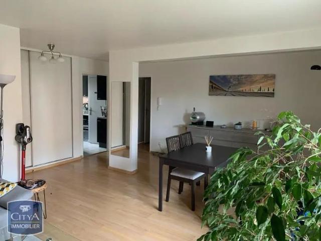 Appartement à louer 3 pièces 69.55m²