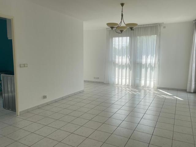 Appartement à louer 3 pièces • 69,75 m2 Sainte Geneviève des Bois