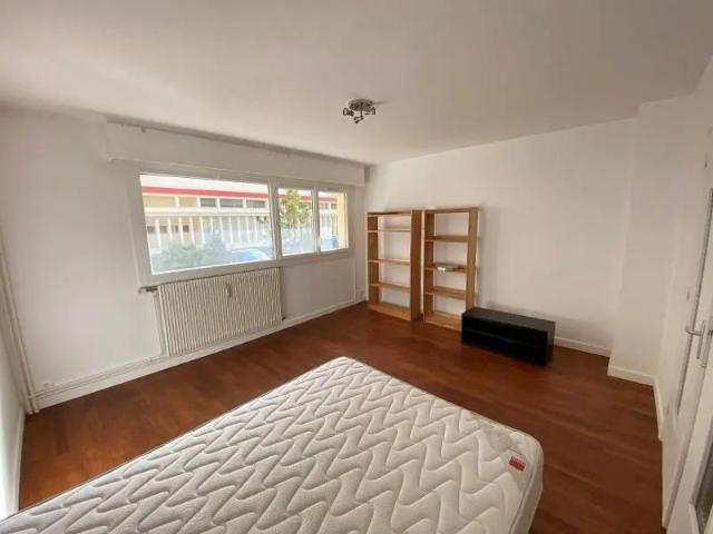 Appartement à louer 3 pièces 69.88m²