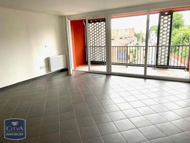 Appartement à louer 3 pièces 69.83m²