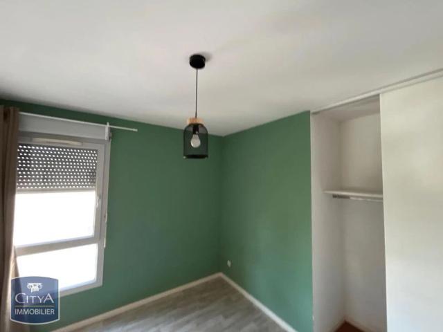 Appartement à louer 3 pièces 69.8m²