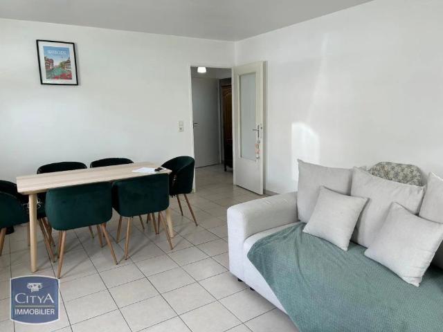 Appartement à louer 3 pièces 69.95m²