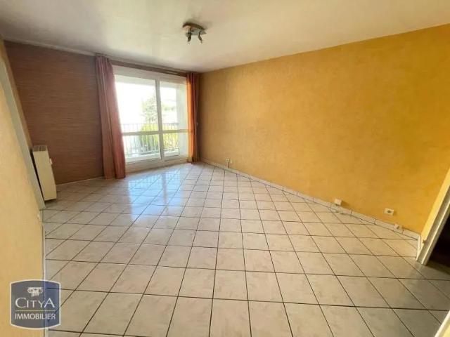 Appartement à louer 3 pièces 69m²