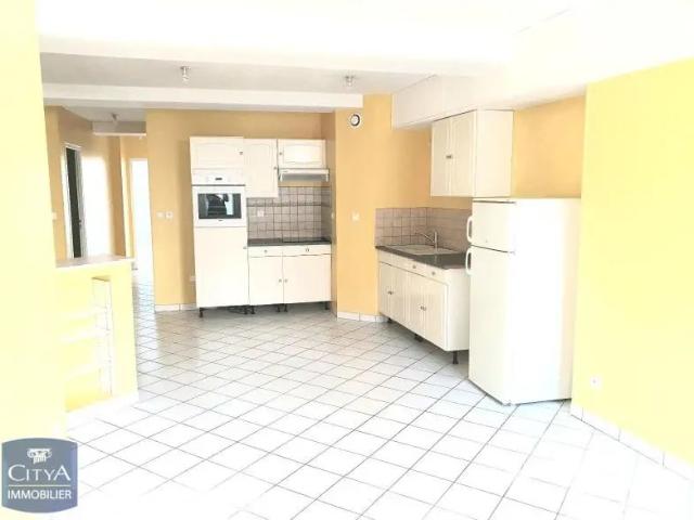 Appartement à louer 3 pièces 69m²