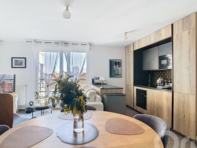 Appartement à louer 3 pièces 60 m