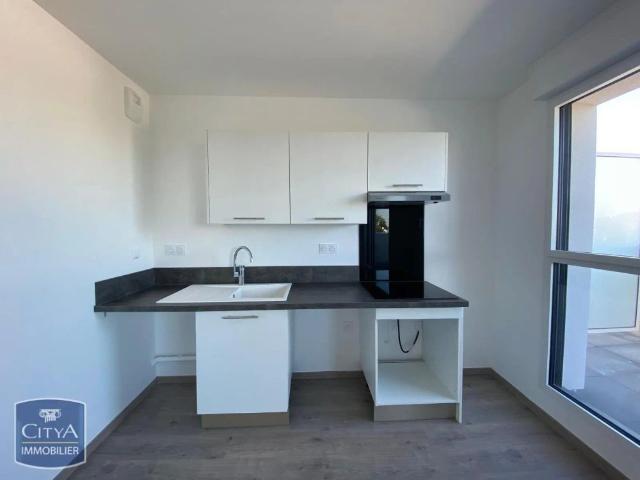 Appartement à louer 3 pièces 60.77m²