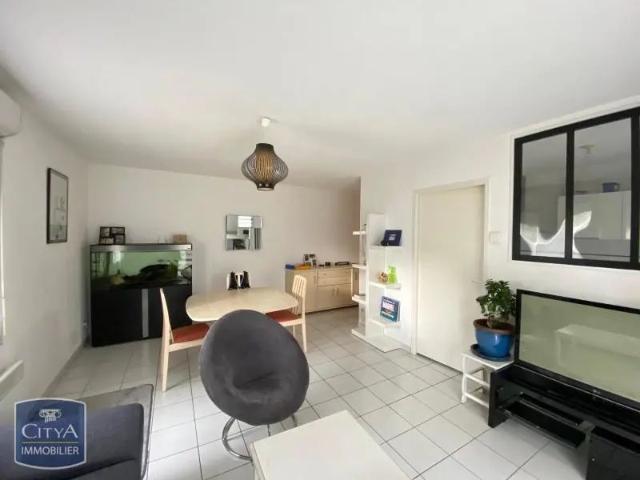 Appartement à louer 3 pièces 61.44m²
