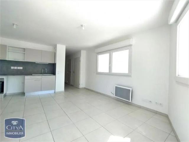 Appartement à louer 3 pièces 61.44m²