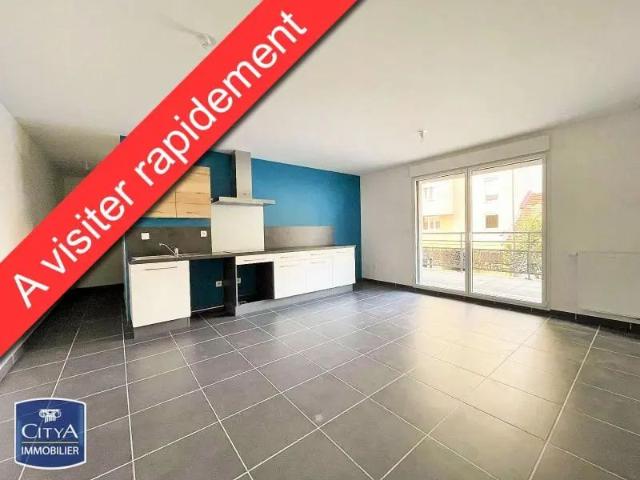 Appartement à louer 3 pièces 61.5m²