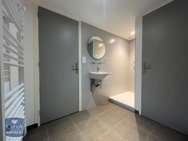 Appartement à louer 3 pièces 61.69m²