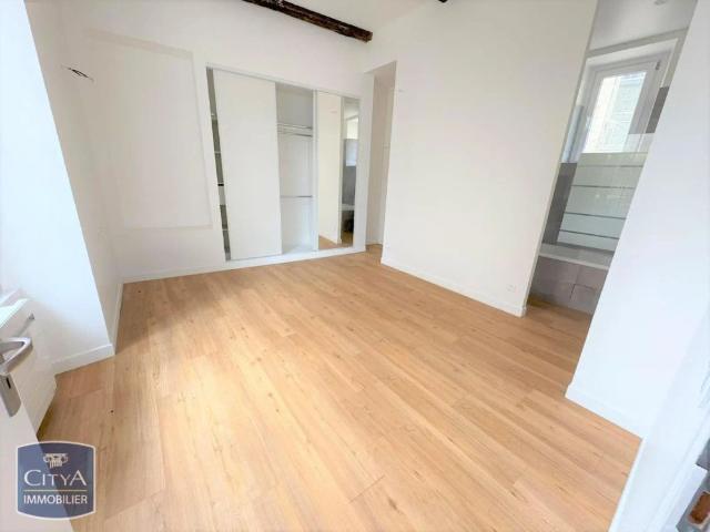 Appartement à louer 3 pièces 61.98m²