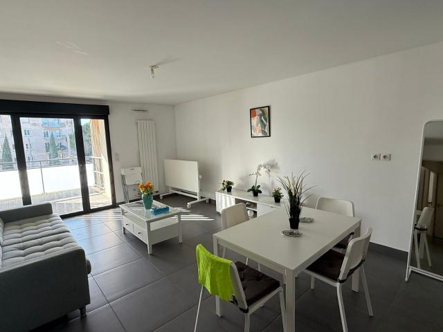 Appartement à louer 3 pièces 62 m