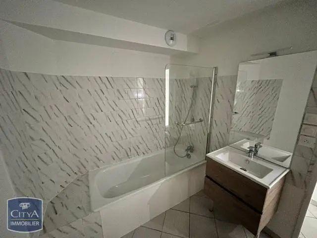 Appartement à louer 3 pièces 62.46m²