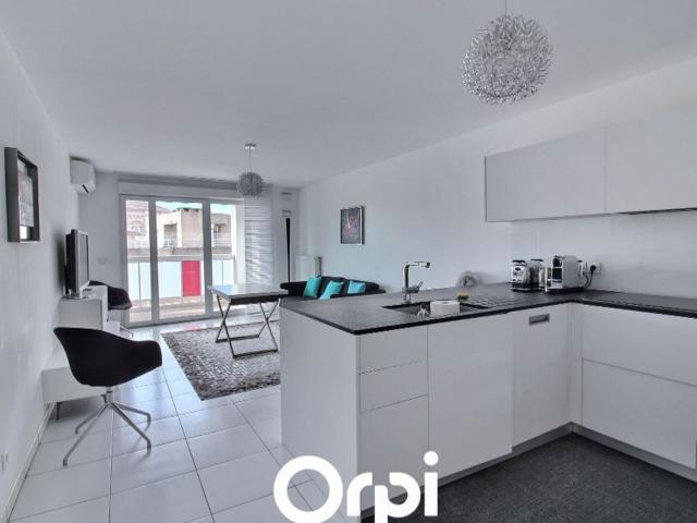 Appartement à louer 3 pièces 63 m