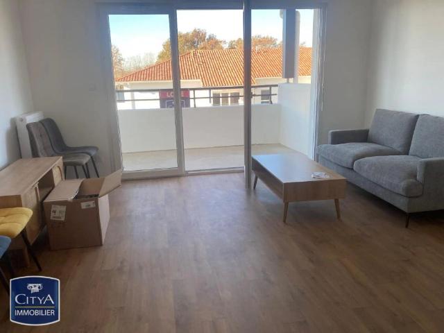 Appartement à louer 3 pièces 63.6m²
