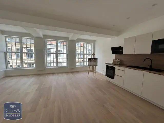 Appartement à louer 3 pièces 63.79m²