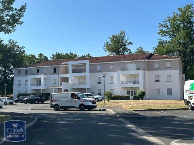 Appartement à louer 3 pièces 63.99m²