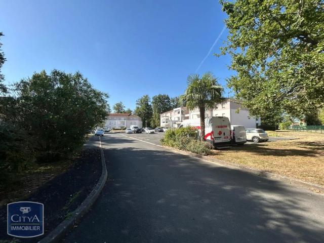 Appartement à louer 3 pièces 63.99m²