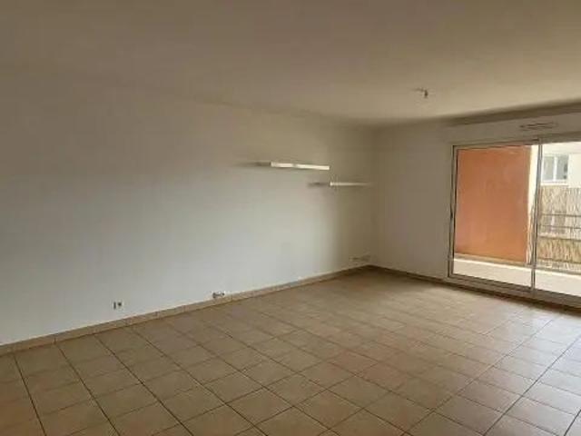 Appartement à louer 3 pièces 74.52m²