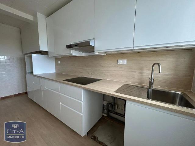 Appartement à louer 3 pièces 74.79m²