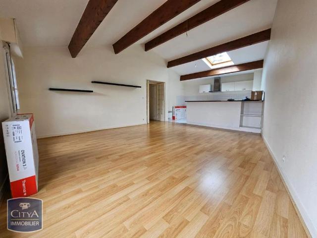 Appartement à louer 3 pièces 74.91m²