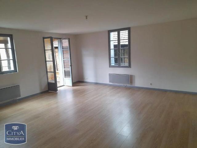 Appartement à louer 3 pièces 74m²