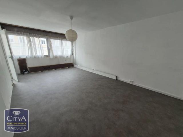 Appartement à louer 3 pièces 75.06m²