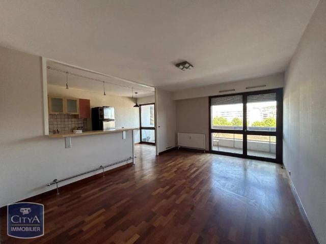 Appartement à louer 3 pièces 75.08m²